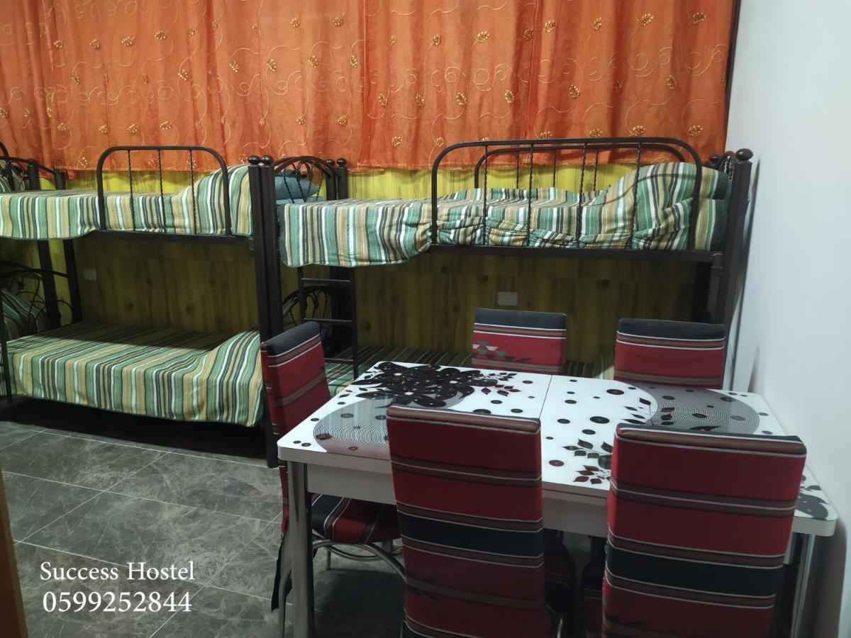 Success Hostel Nablus Buitenkant foto
