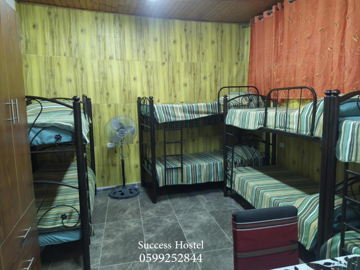 Success Hostel Nablus Buitenkant foto