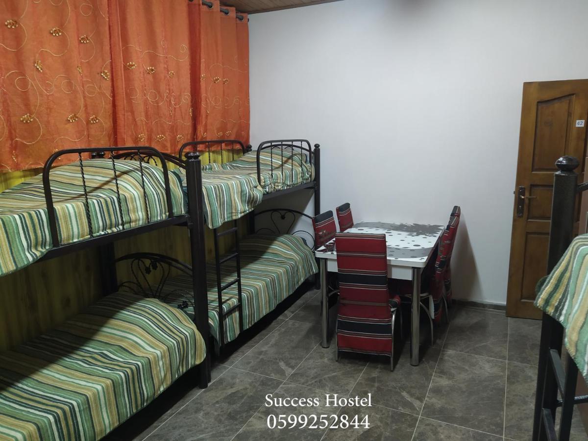 Success Hostel Nablus Buitenkant foto