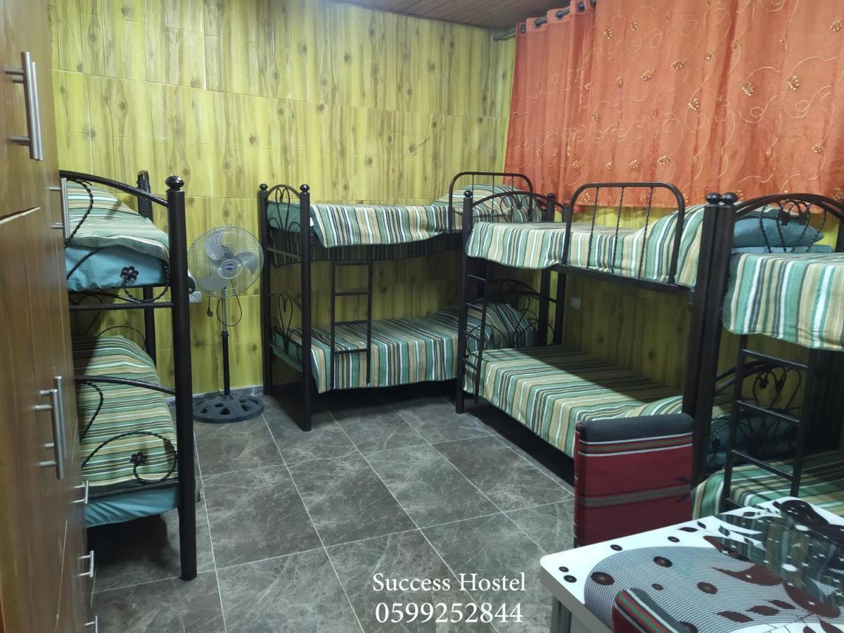 Success Hostel Nablus Buitenkant foto