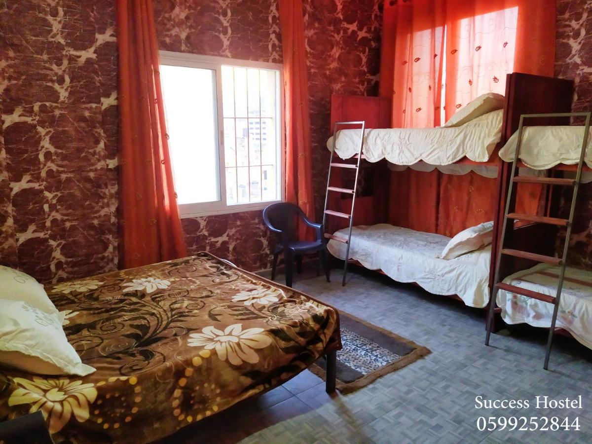 Success Hostel Nablus Buitenkant foto
