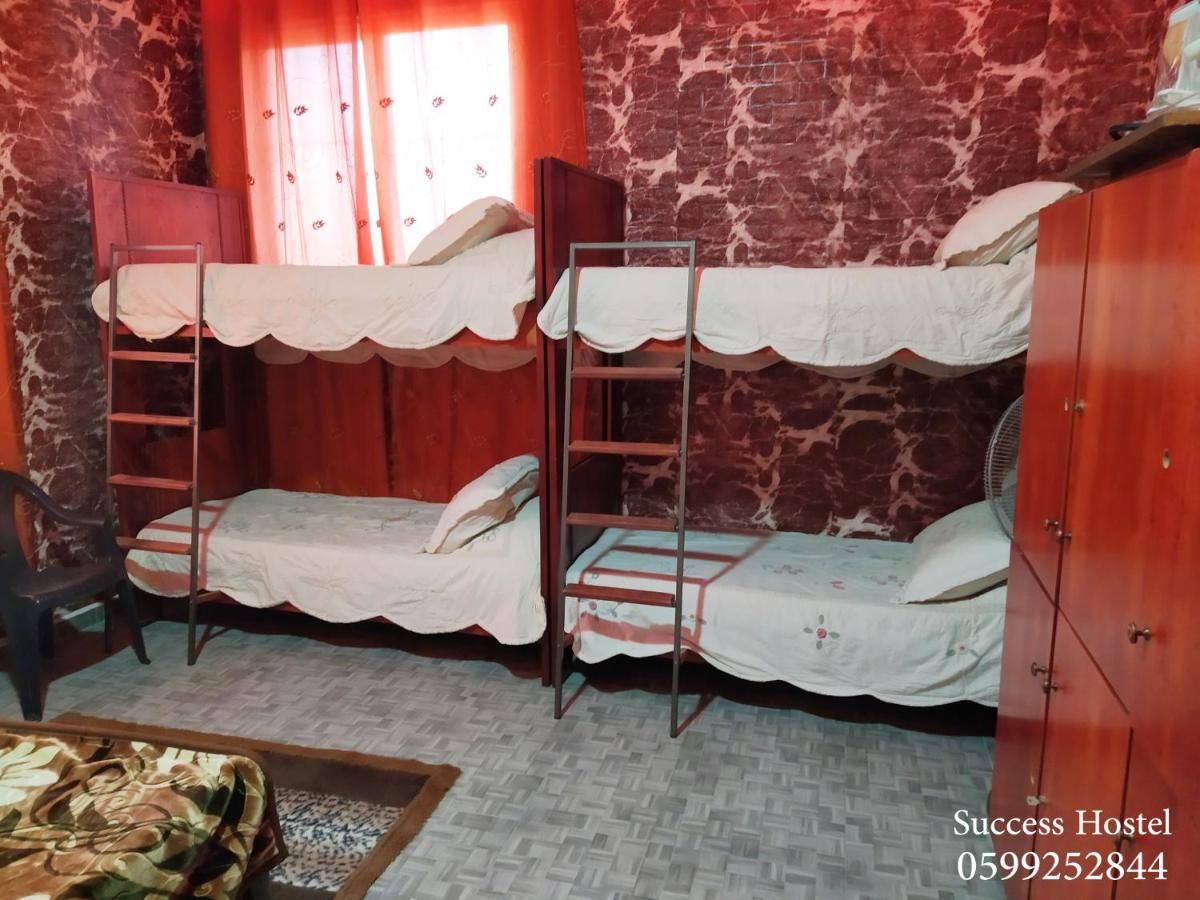Success Hostel Nablus Buitenkant foto