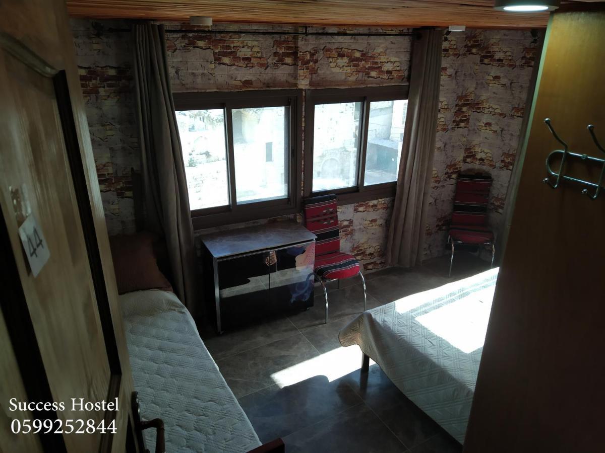 Success Hostel Nablus Buitenkant foto