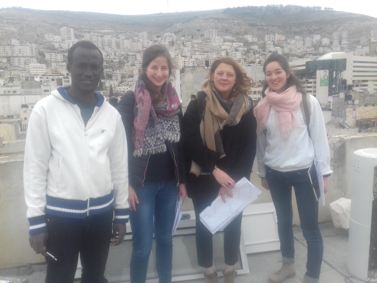 Success Hostel Nablus Buitenkant foto